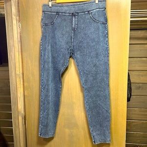 NWT Halara Jean Jeggings  Stretch Waist  Light Wash  Size 2XL